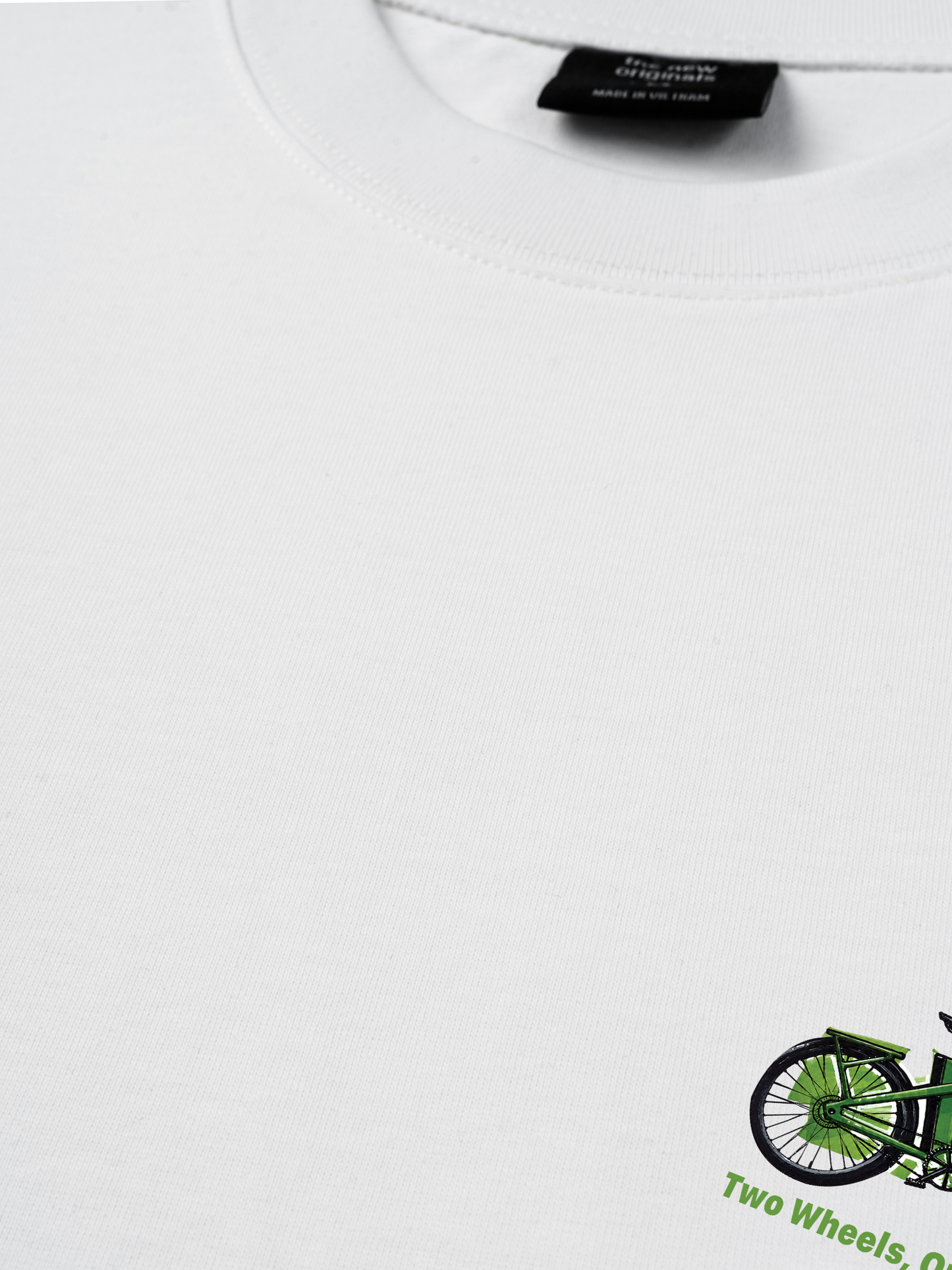 Áo Thun Relaxed Fit Two Wheels, One Passion