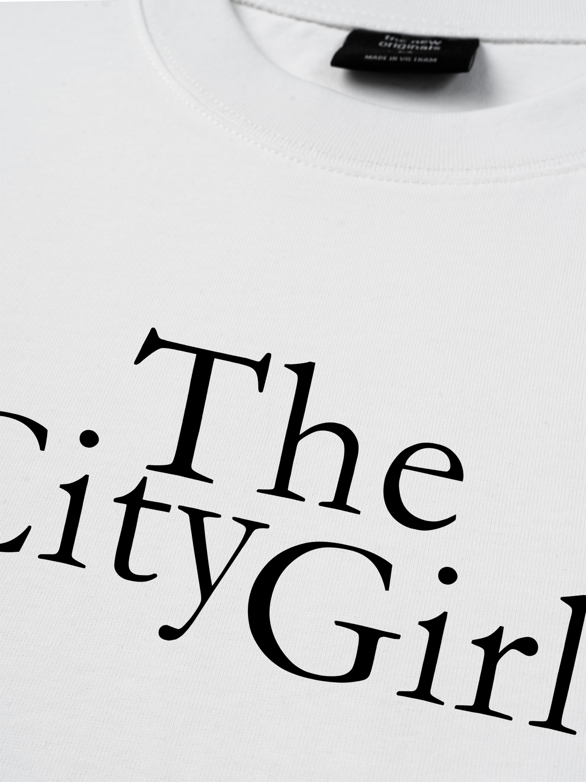 Áo Thun Relaxed Fit The City Girl