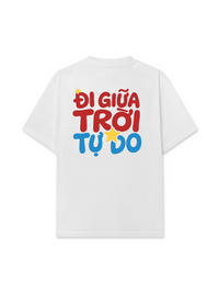Áo Thun Relaxed Fit Đi Giữa Trời Tự Do