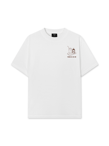 Áo Thun Relaxed Fit Thích Đi Cà Hê