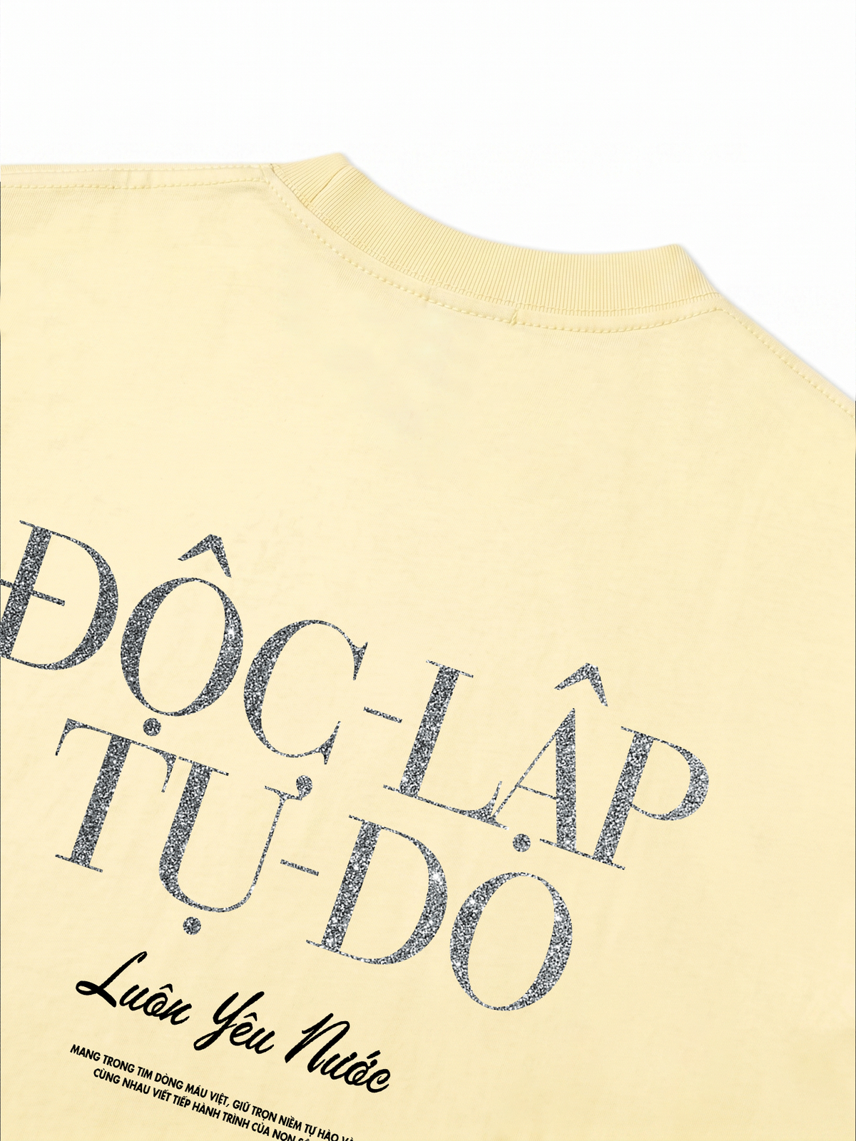 Áo Thun Relaxed Fit Việt Nam Bling Độc Lập Tự Do