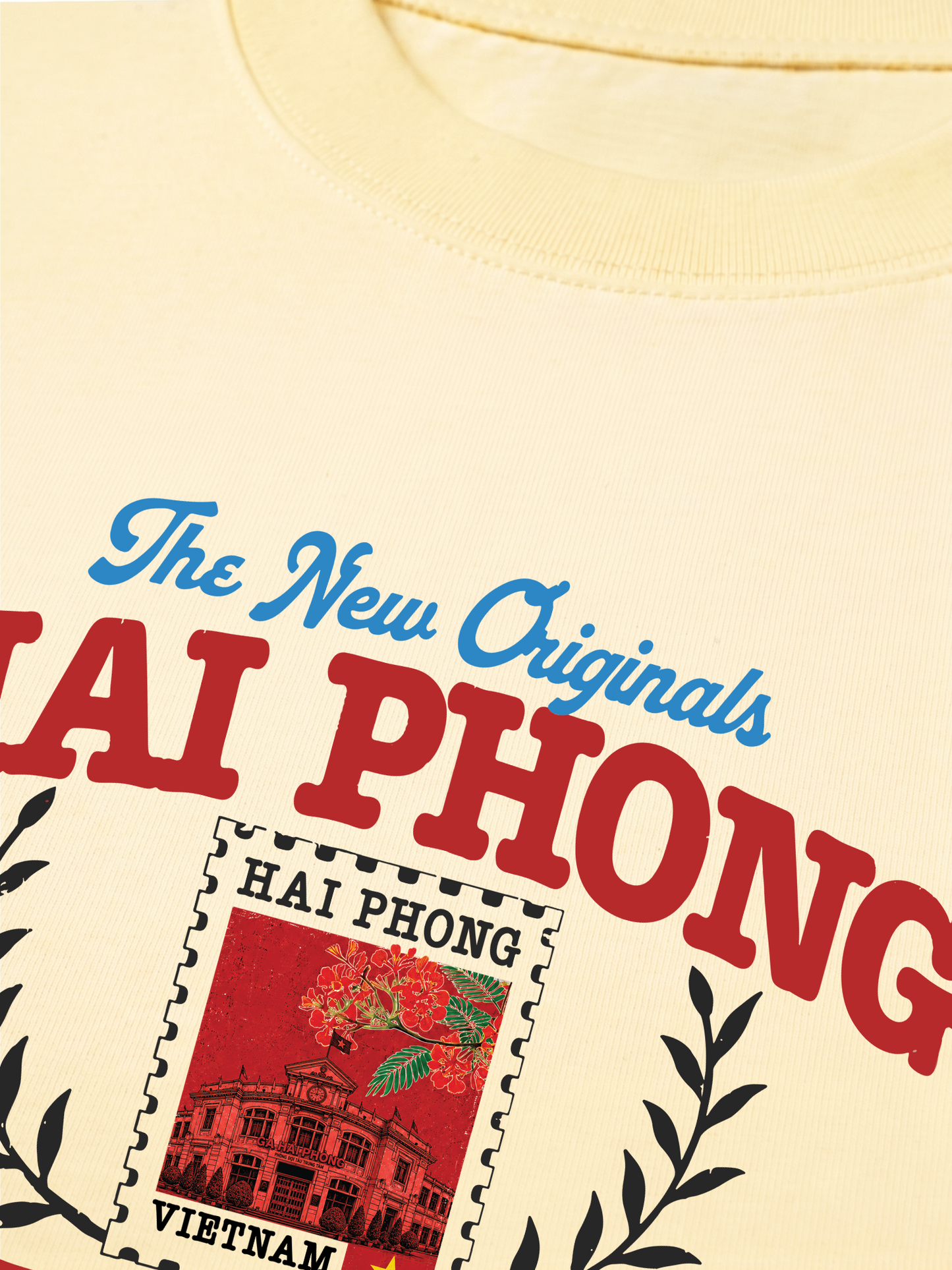 Áo Thun Relaxed Fit Thành Phố Hoa Phượng Đỏ