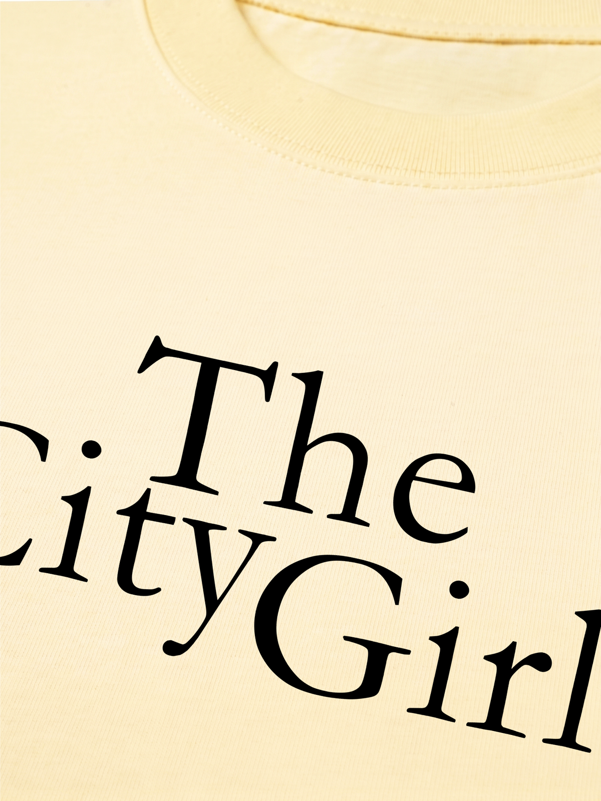 Áo Thun Relaxed Fit The City Girl