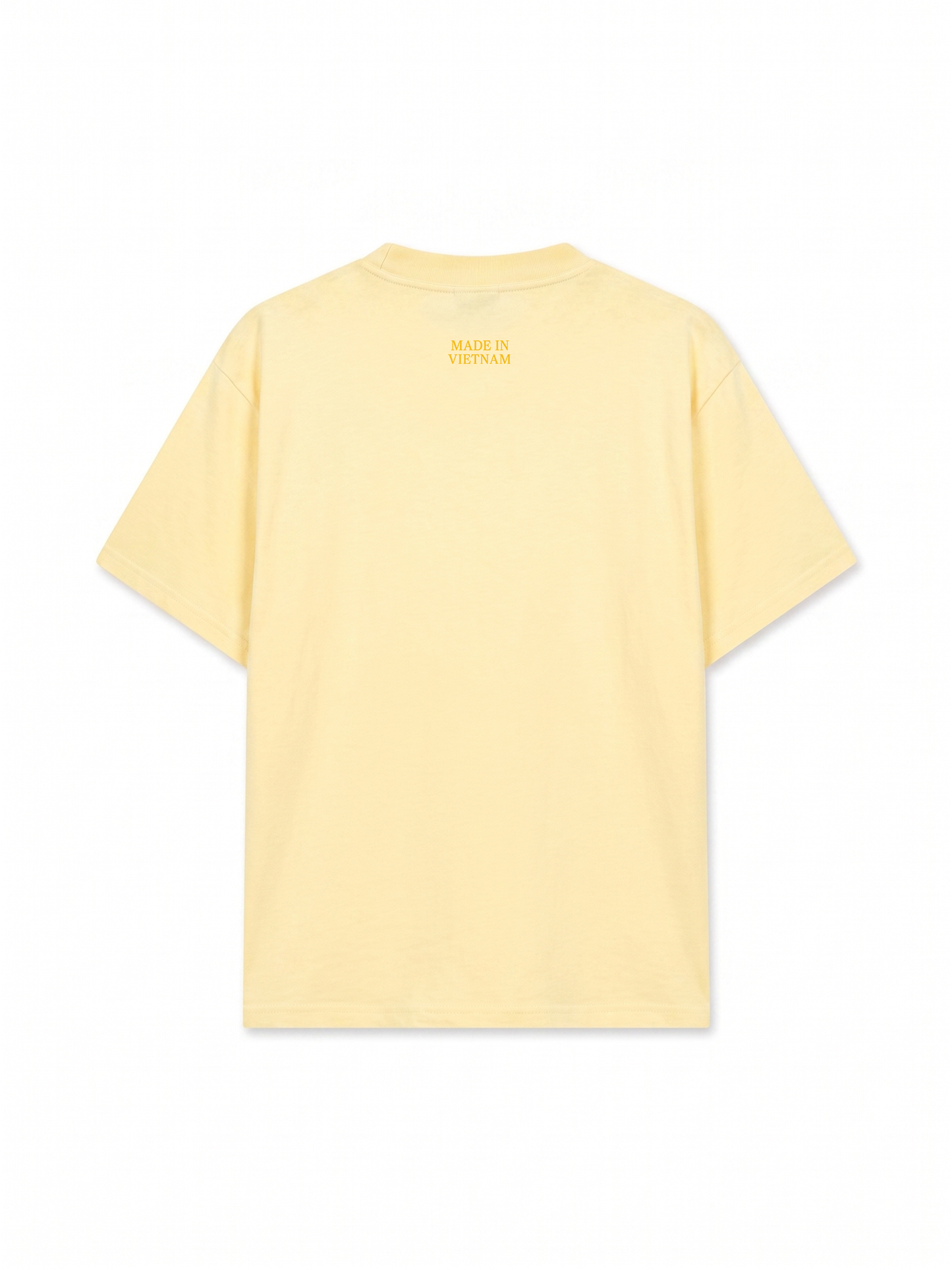 Áo Thun Relaxed Fit Tem Máu Đỏ Da Vàng